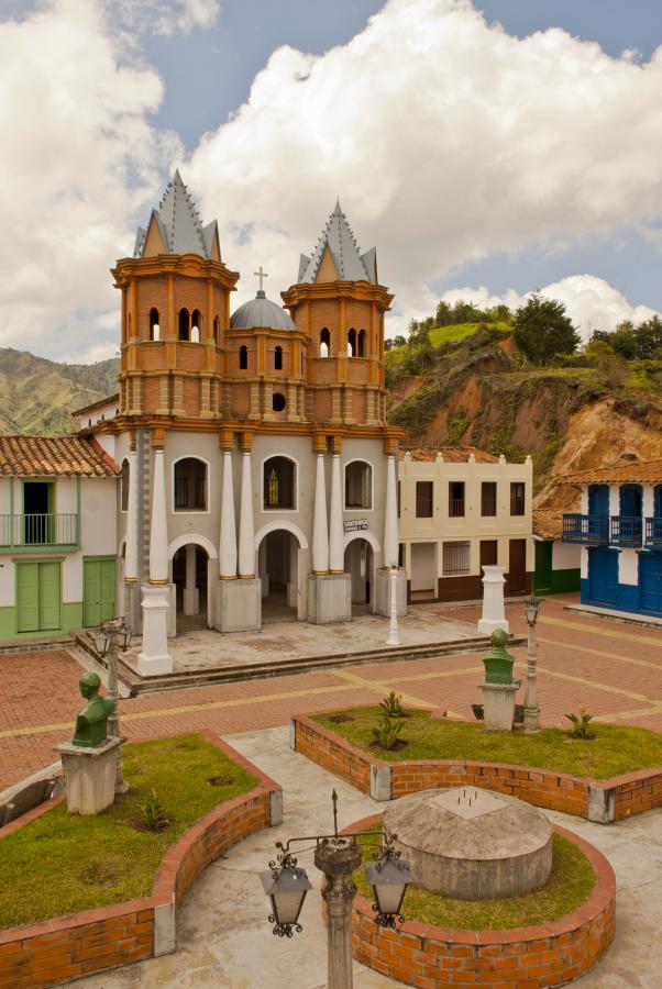 Replica del viejo Peñol, El Peñol, Antioquia, Co...