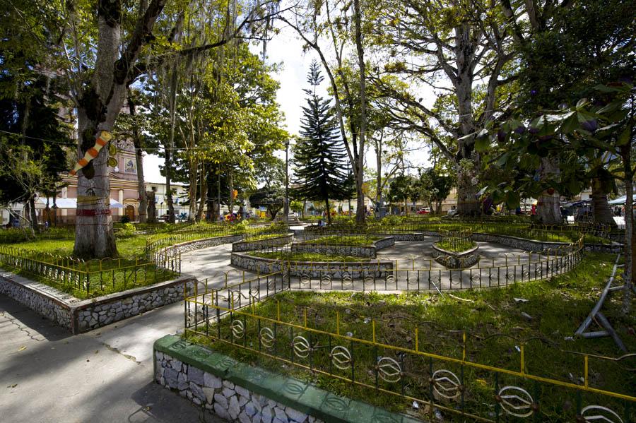 Parque Carlos Segismundo de Greff, Amalfi, Antioqu...