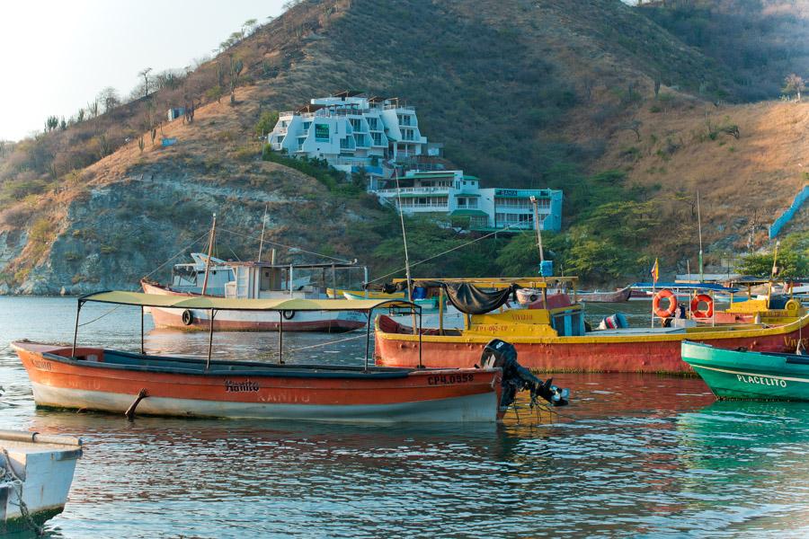 Embarcaciones en Playa Grande, Taganga, Santa Mart...