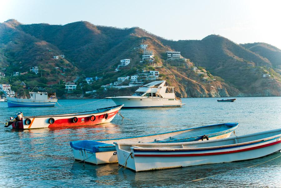 Embarcaciones en Playa Grande, Taganga, Santa Mart...