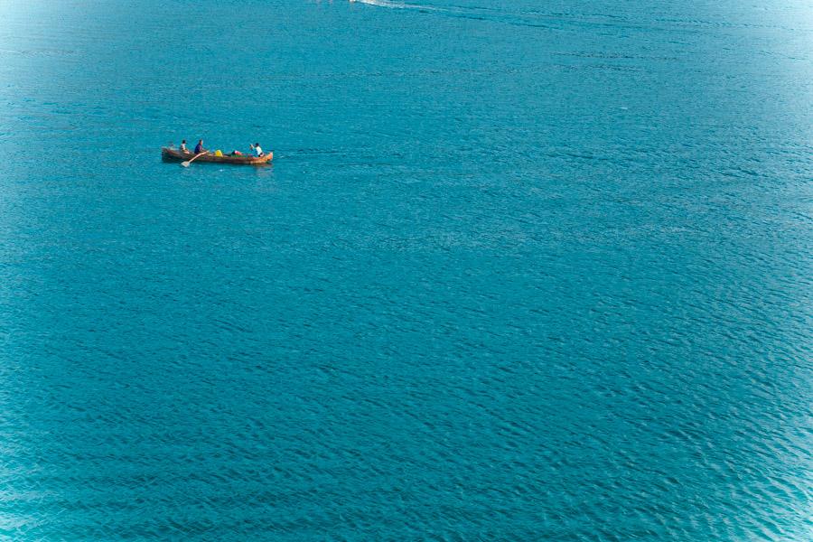 Canoa en Bahia Taganga, Taganga, Santa Marta, Magd...