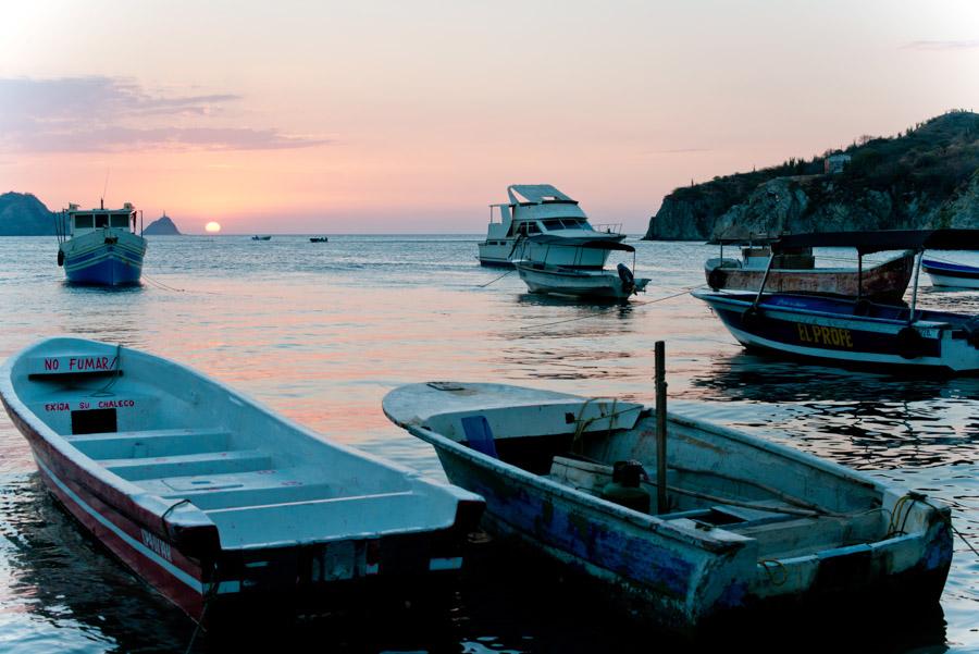 Embarcaciones en Playa Grande, Taganga, Santa Mart...