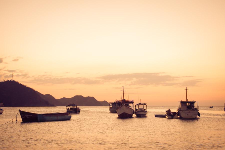 Embarcaciones en Playa Grande, Taganga, Santa Mart...