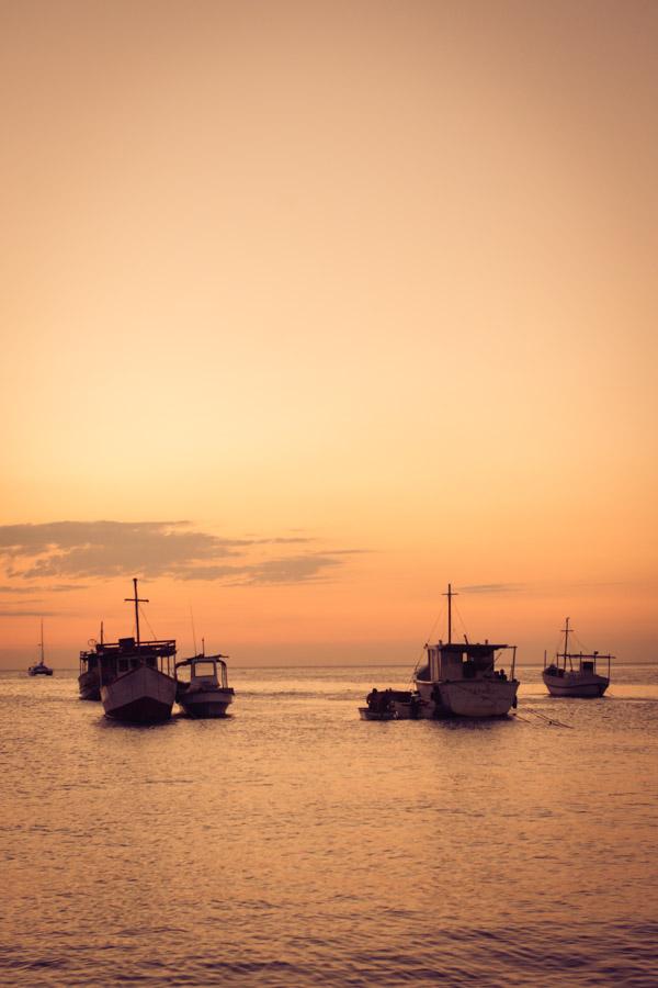 Embarcaciones en Playa Grande, Taganga, Santa Mart...