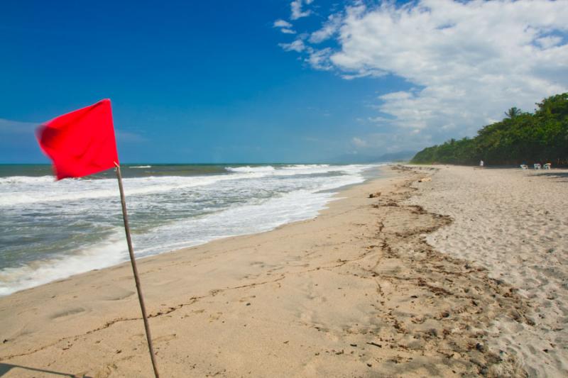 SeÃ±alizacion en la Playa Tayrona, Santa Marta, ...