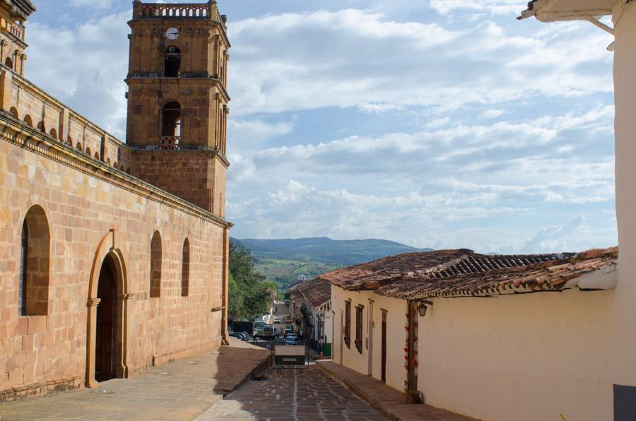 Iglesia La Inmaculada Concepcion y San Lorenzo Mar...