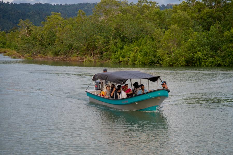 Viaje en Lancha, Nautilus, Nuqui, Choco, Quibdo, C...