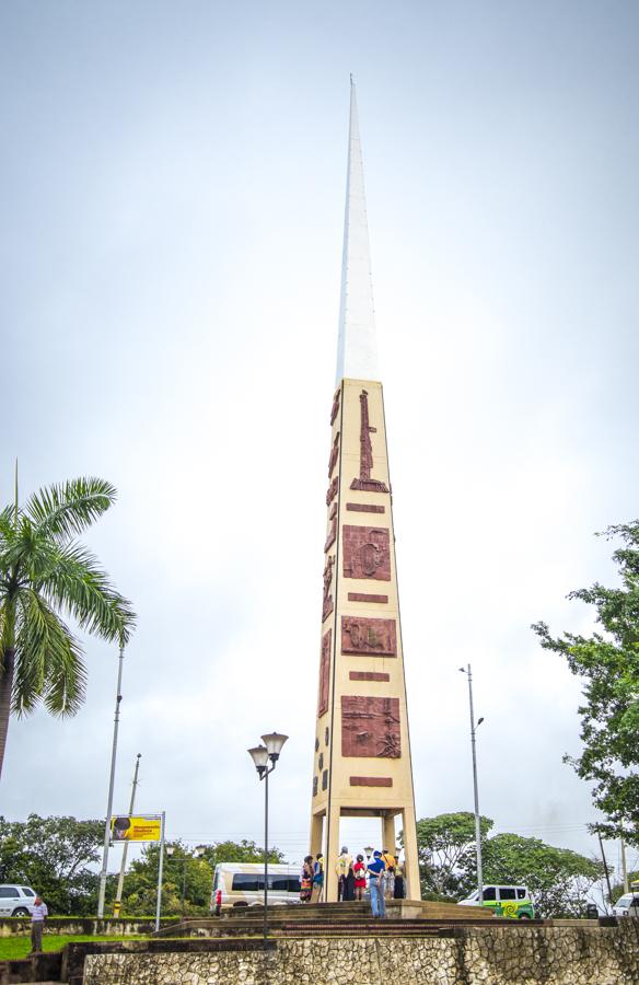 Obelisco de Puerto Lopez, Puerto Lopez, Meta, Vill...