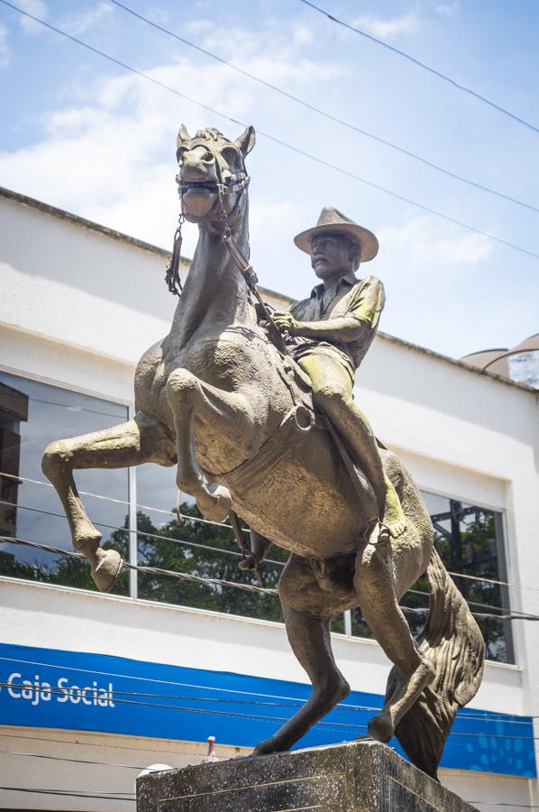 Centauro Llanero, Plazoleta de los Centauros, Vill...