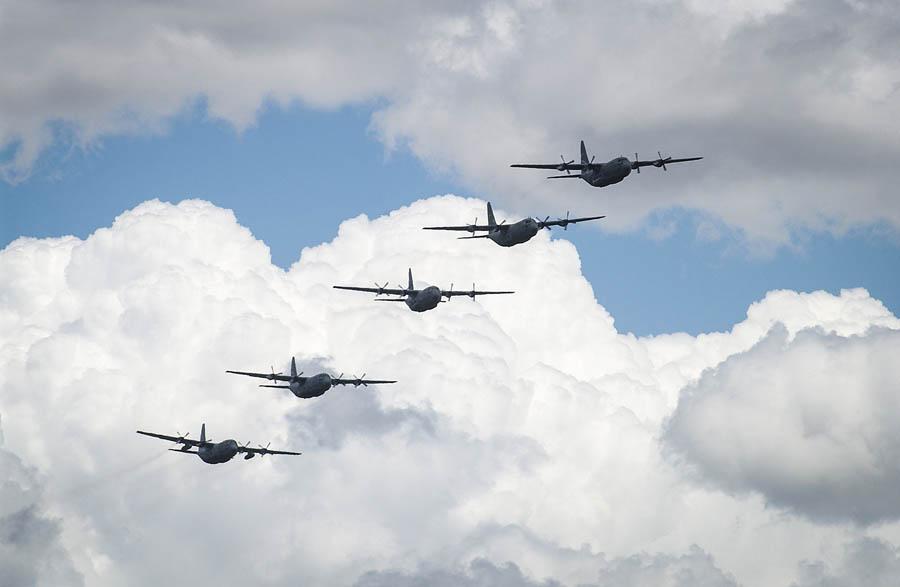 Avion Hercules, Colombia