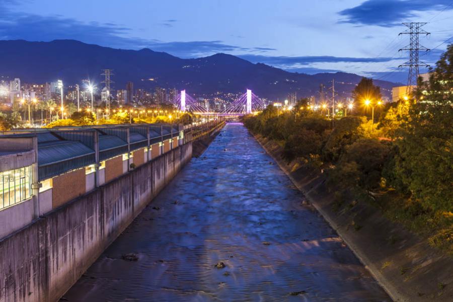 Rio Medellin, Medellin, Antioquia, Colombia