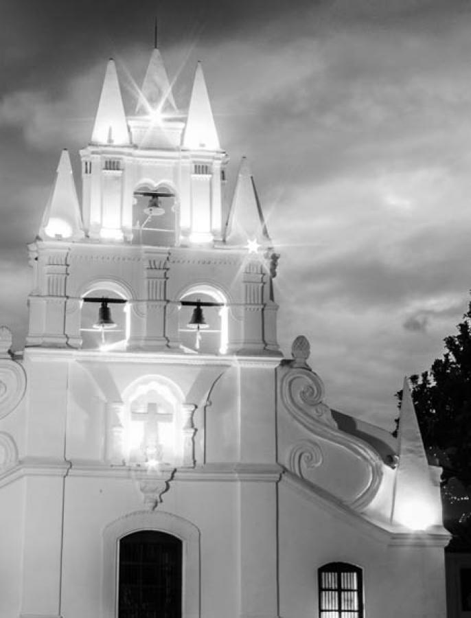 Iglesia De La Veracruz, Medellin, Antioquia, Colom...