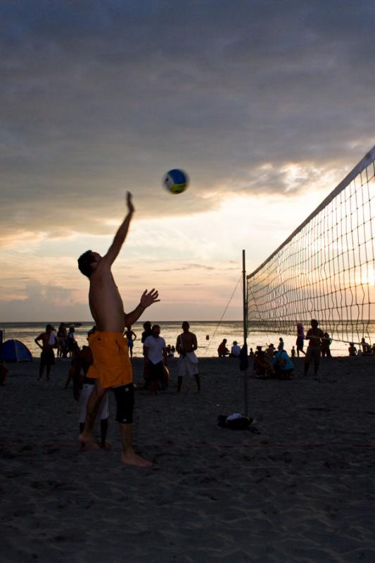 Personas Jugando Volleybol, El Rodadero, Santa Mar...