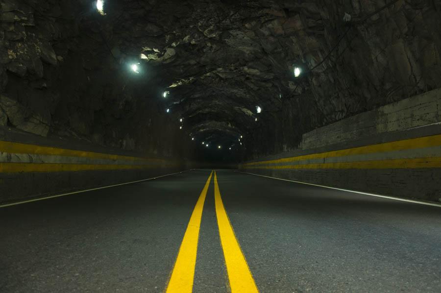 Via Las Tres Puertas- La Felisa, Caldas, Colombia