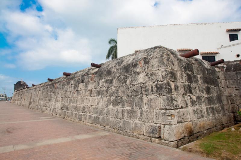 Baluarte de San Ignacio y Baluarte de San Francisc...