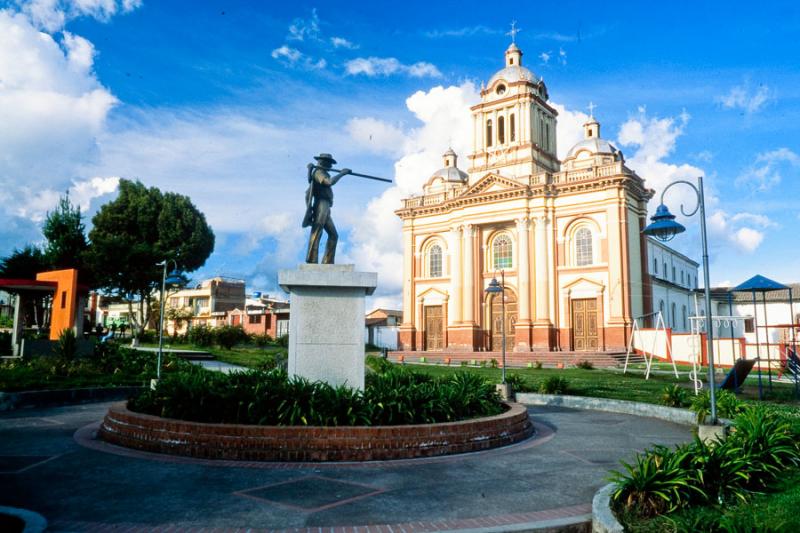 Parque Principal de Pupiales, NariÃ±o, Colombia