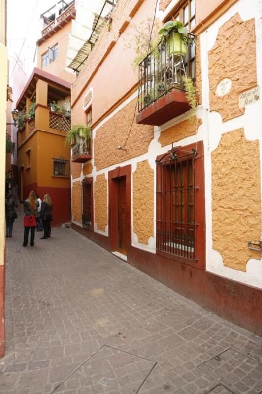 Callejon del Beso, Guanajuato, Mexico, America