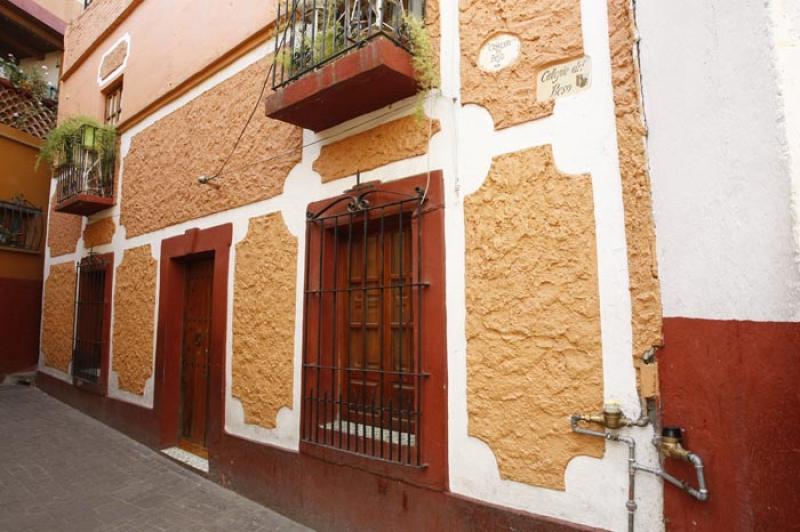 Callejon del Beso, Guanajuato, Mexico, America