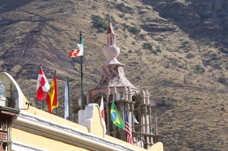 Campanario de la Iglesia de la CompaÃ±ia, Guanaj...