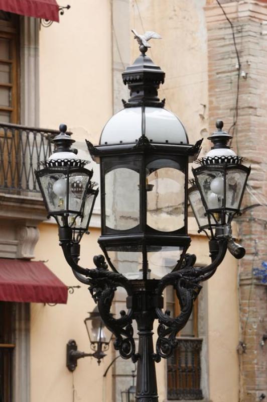 Farol de la Iglesia de San Diego, Guadalajar, Mexi...