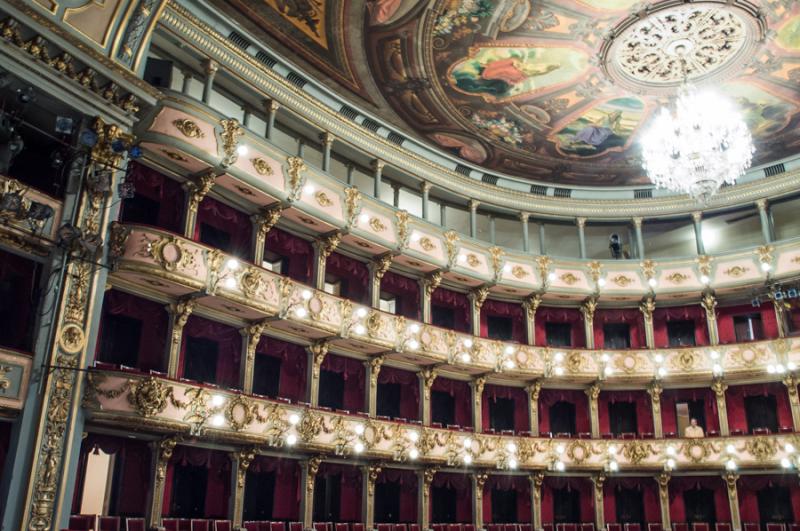 Teatro Cristobal Colon, La Candelaria, Bogota, Cun...