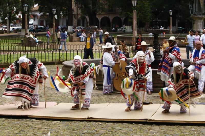 Danza de los Viejitos, Patzcuaro, Michoacan, Mexic...