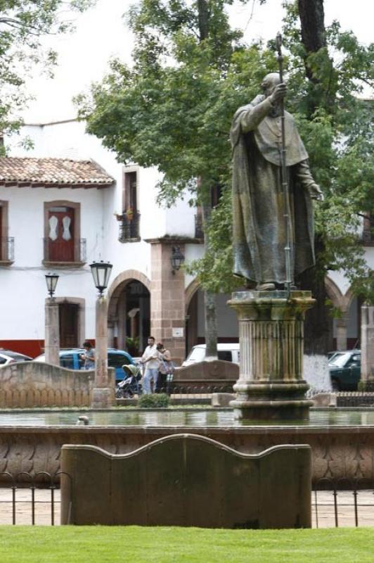 Fuente de Vasco de Quiroga, Patzcuaro, Michoacan, ...