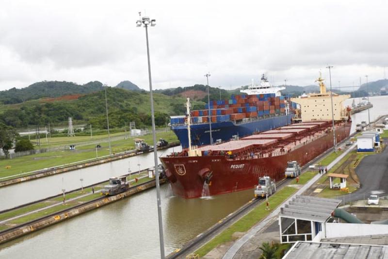 Miraflores Locks, Canal de Panama, Panama, America...