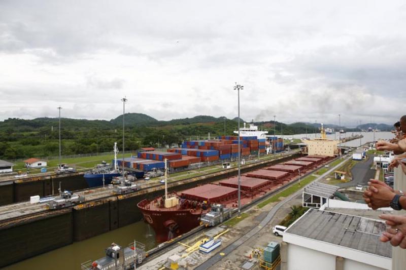 Miraflores Locks, Canal de Panama, Panama, America...