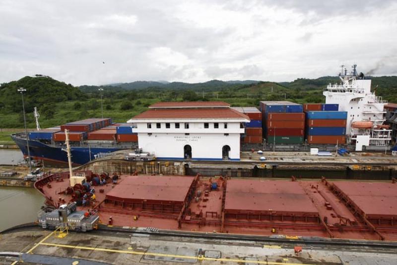 Miraflores Locks, Canal de Panama, Panama, America...