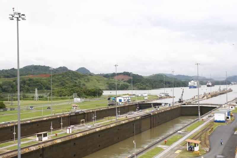 Miraflores Locks, Canal de Panama, Panama, America...