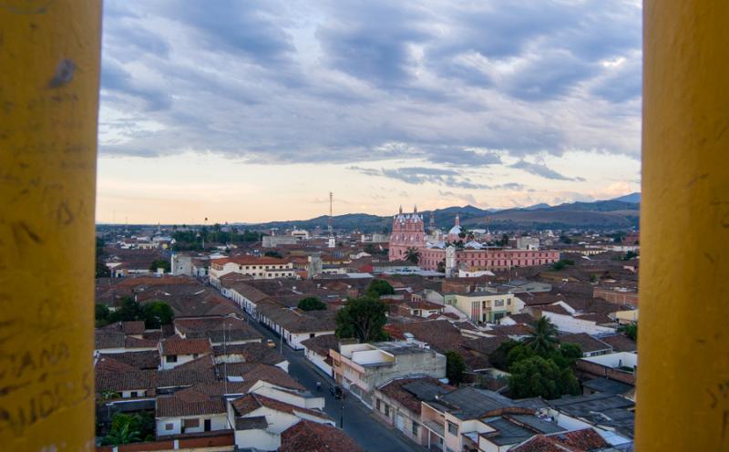 Panoramica de Guadalajara de Buga, Valle del Cauca...