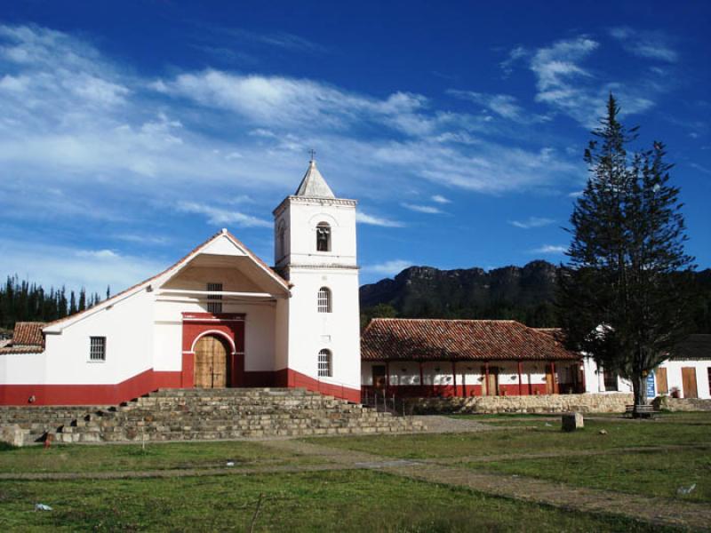 Conjunto Doctrinero San Juan Bautista, Sutatausa, ...