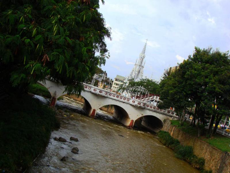 Puente Ortiz, Cali, Valle del Cauca, Colombia