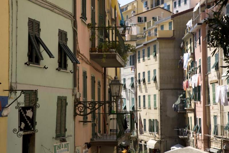 Viviendas Tradicionales, Riomaggiore, Cinque Terre...