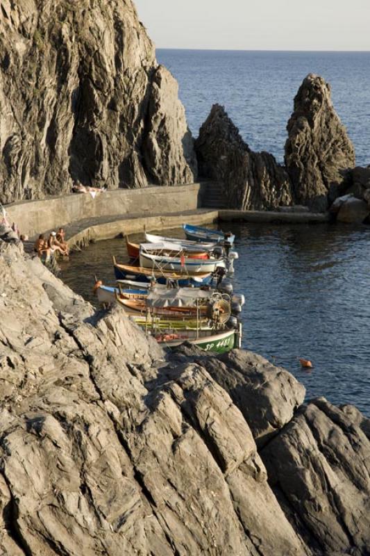 Manarola, Cinque Terre, Liguria, Italy, Europa Occ...